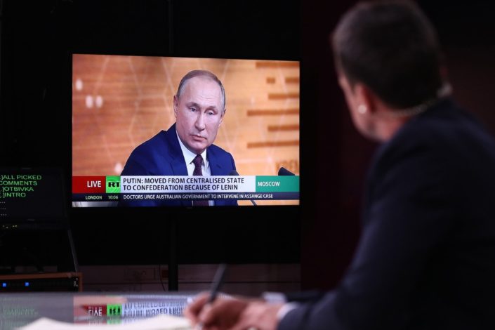 G. Engelhart: Rusija bi trebalo da otvori regionalnu televiziju na Balkanu