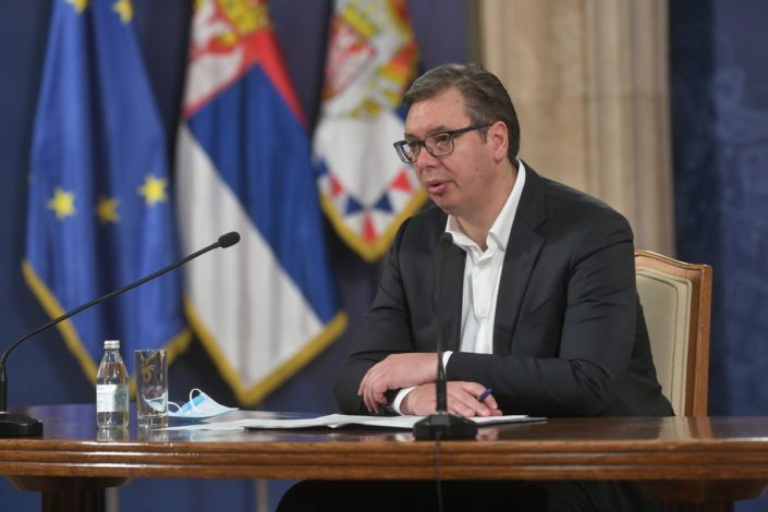 Vučić o sednici Kongresa: Bio bih demokrata kad bih se odrekao RS i KiM
