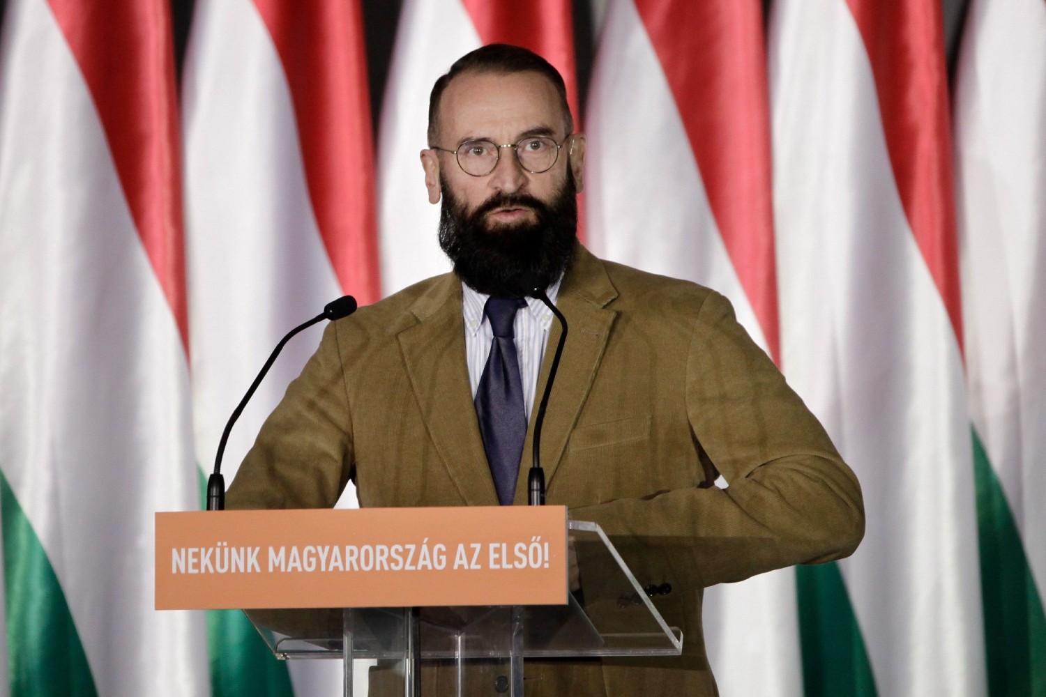 Mađarski političar seks na jahti