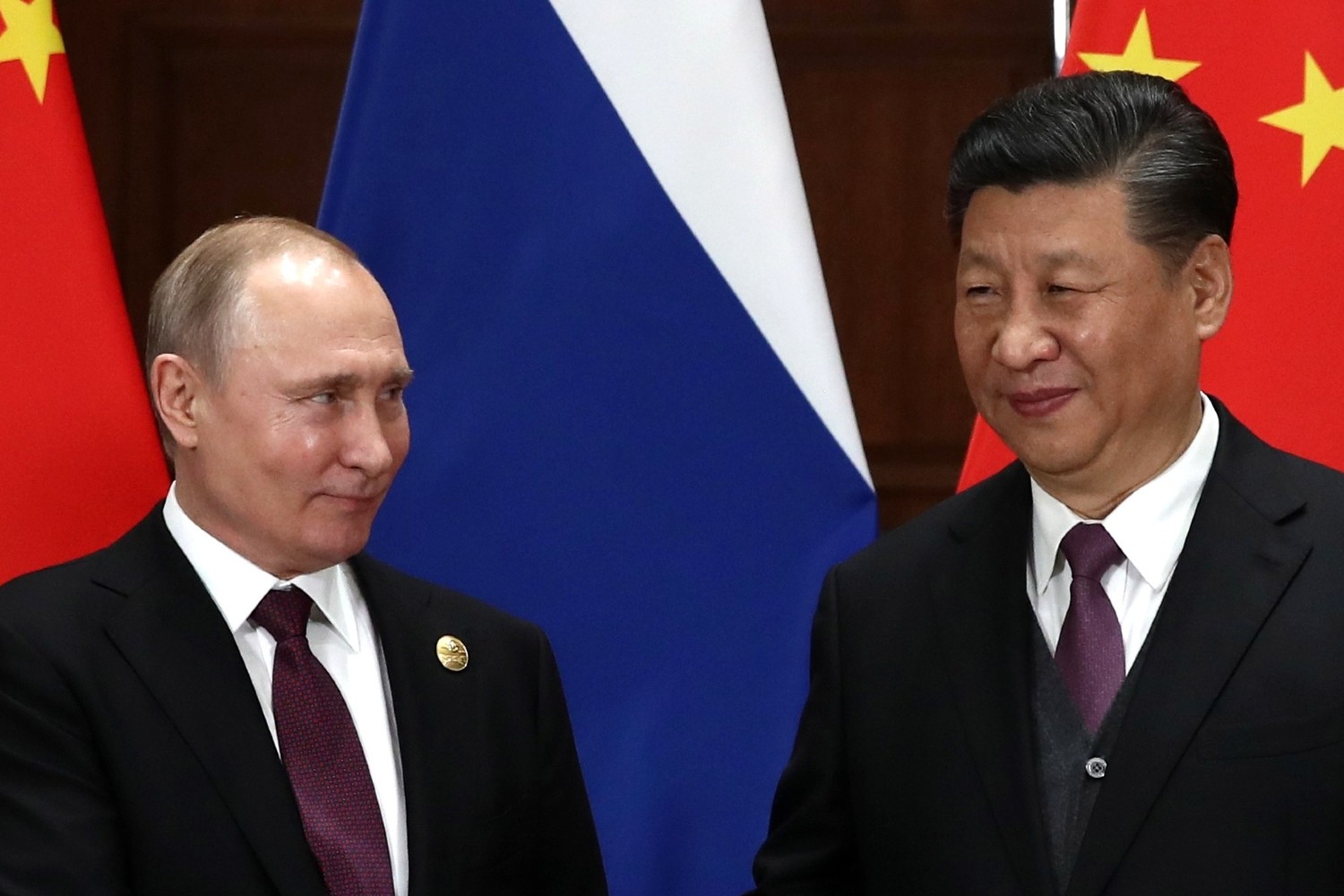 Руски председник Владимир Путин и кинески председник Си Ђинпинг током састанка у Пекингу, 26. април 2019. (Фото: ТАСС/kremlin.ru)