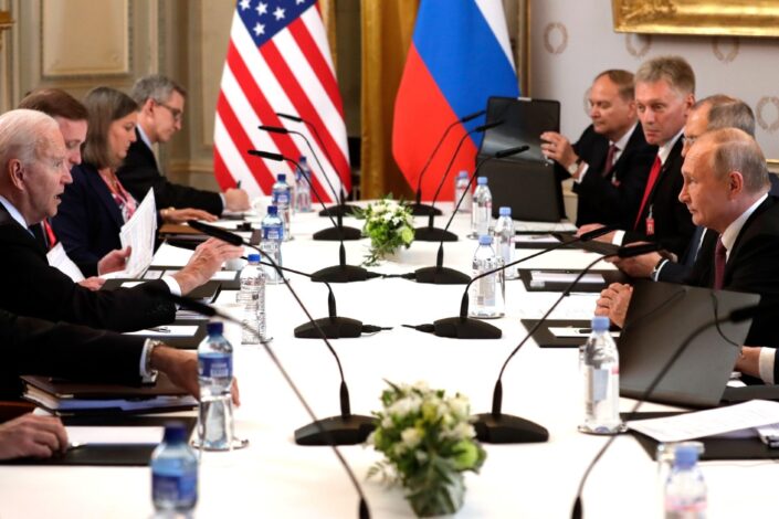 Rusija sa SAD, NATO-om i OEBS-om razgovara o bezbednosti u januaru