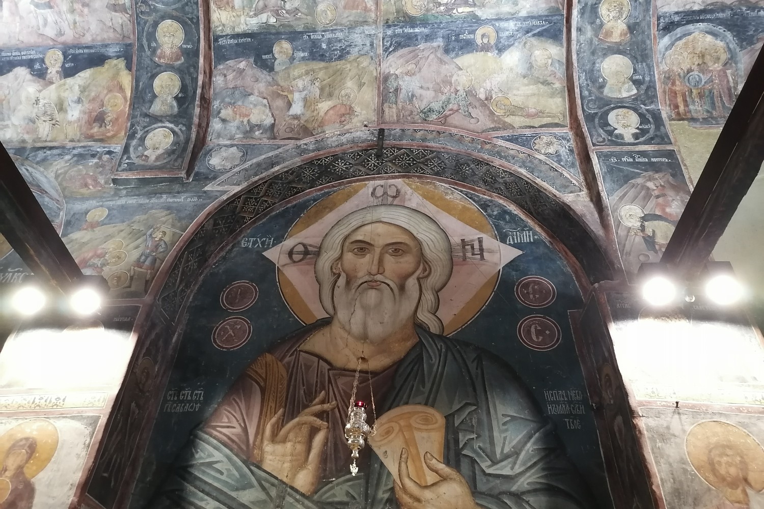 Freska Isusa Hrista unutar Pećke patrijaršije (Foto: Radomir Jovanović/Novi Standard)