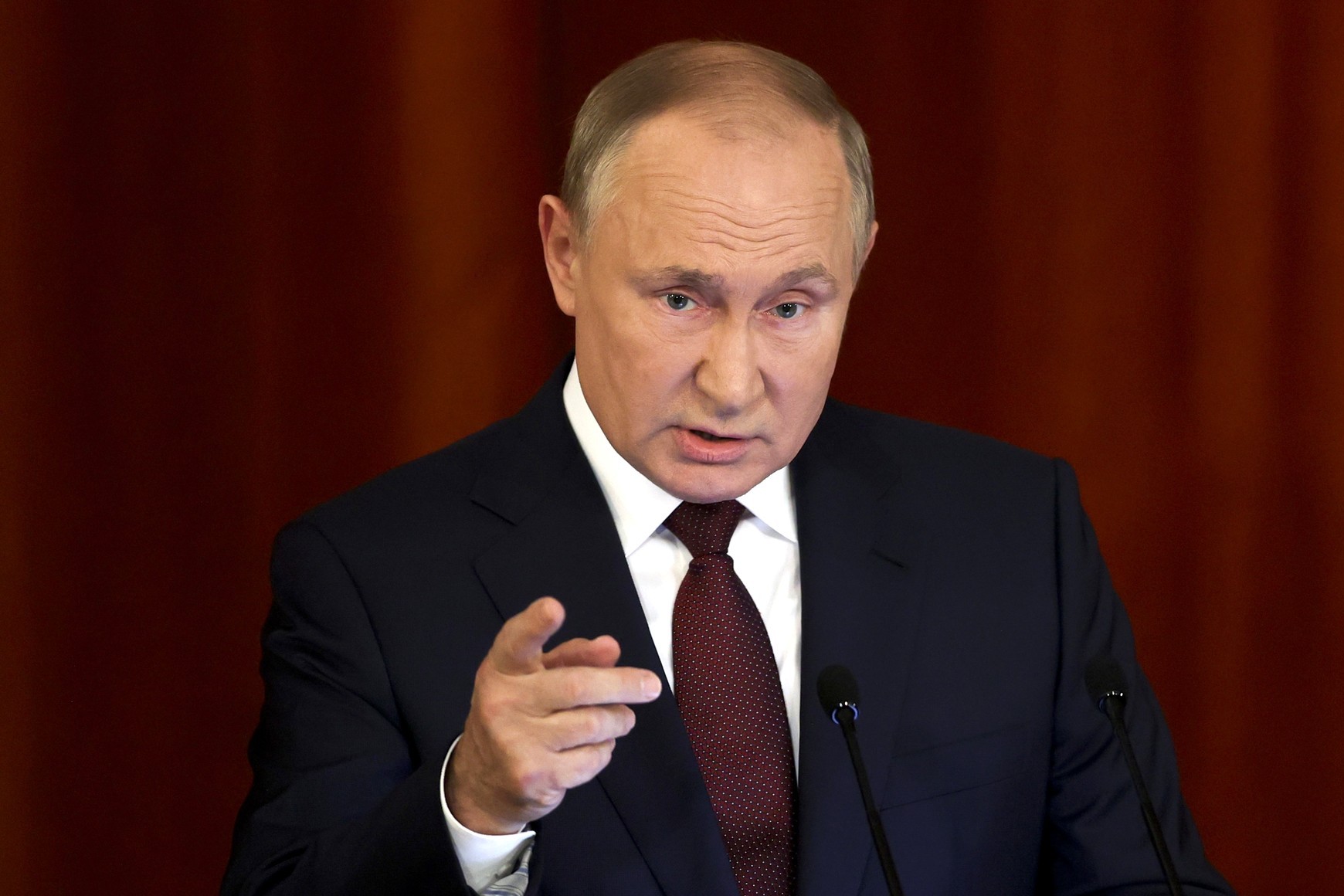 Путин: Европу чека прехрамбена криза, па нови мигрантски талас