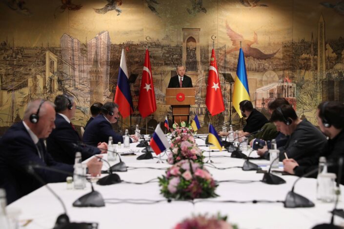 Pregovori u Istanbulu: Ukrajina nudi neutralnost uz bezbednosne garancije