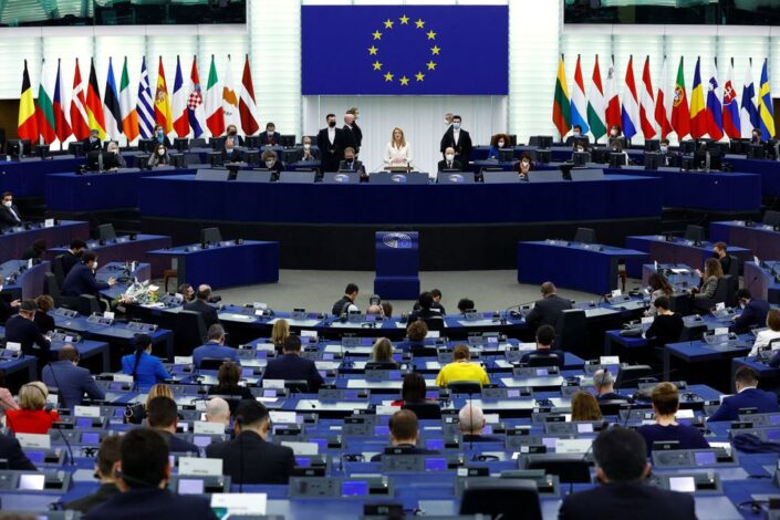 Iz EP preciziraju: Rezolucija ipak ne predviđa prekid pregovora sa Srbijom