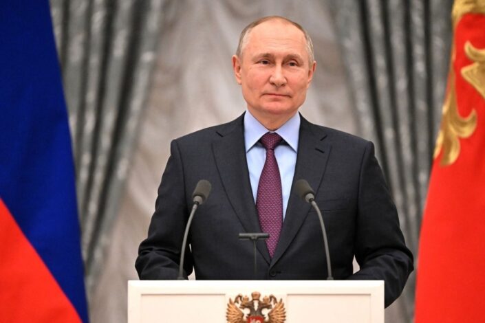Putin: U Donbasu će zavladati mir zahvaljujući Rusiji
