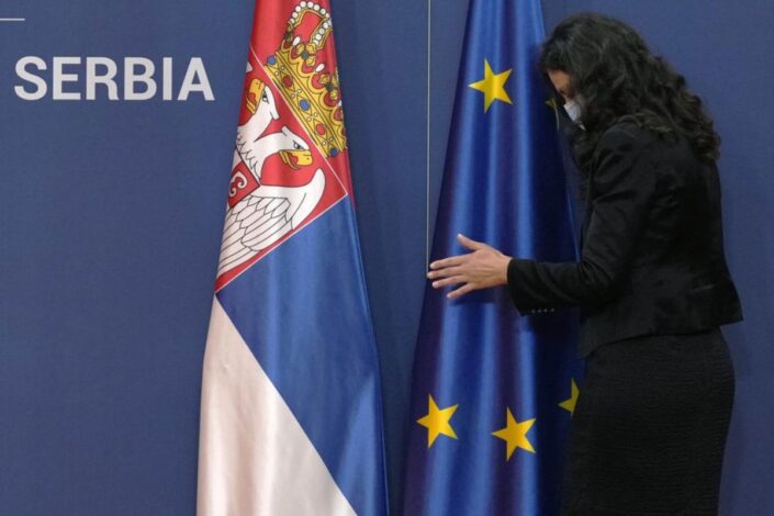 Evrointegracije protiv srpskih integracija