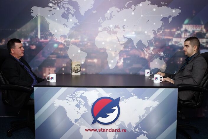 Aleksandar Gajić: Gledamo kontrolisani haos, Zapad podržava obe strane