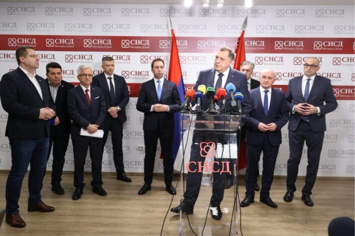 „Demokratija” na delu: CIK poništava izbor Karana