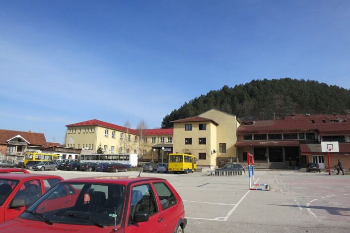 Pismo sa Kosova ili večna dilema